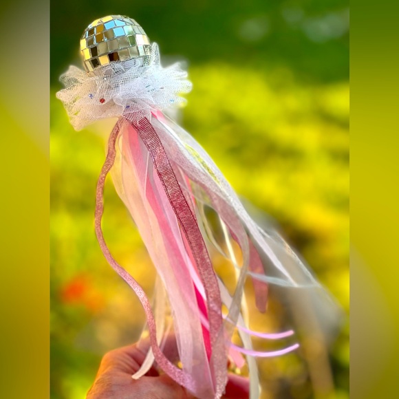 Groovy Mirrored Disco Ball Halloween Wand / Magic Bat Wand, Cinderella Princess - Picture 1 of 13